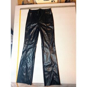 Mod On Trend Black Faux Leather Split Front Leggings Pants Size Large NWT